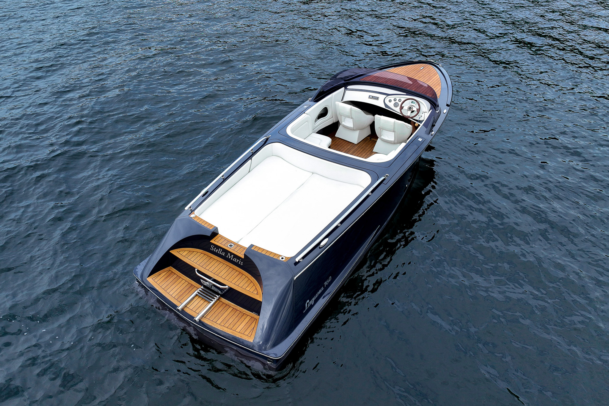 Verleihboot auf dem Wasser