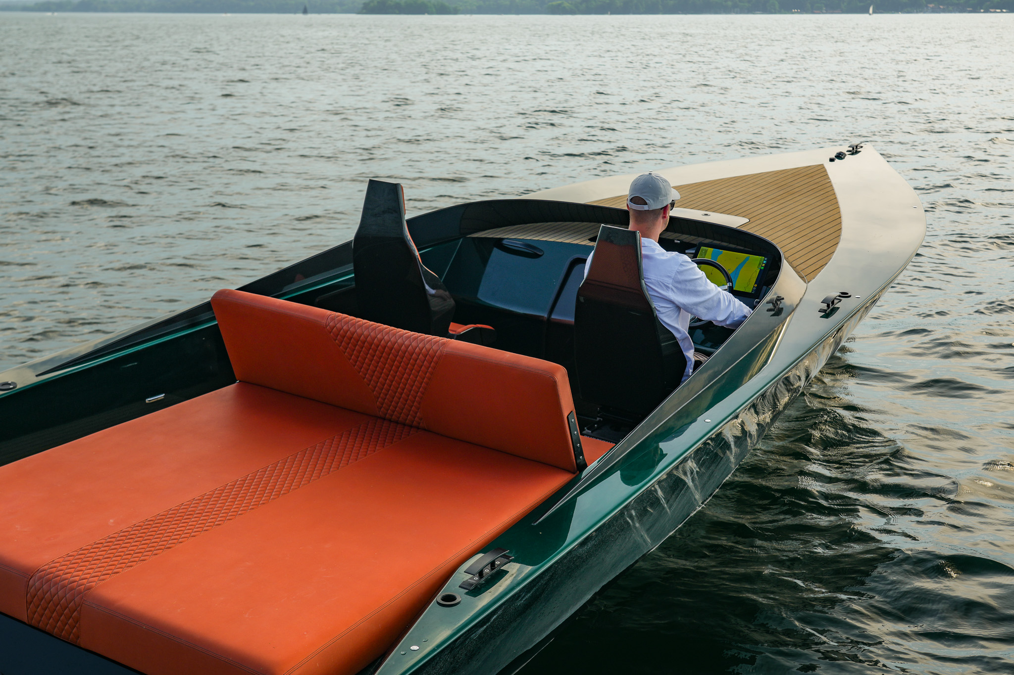 Marian EVO 700 am Steg